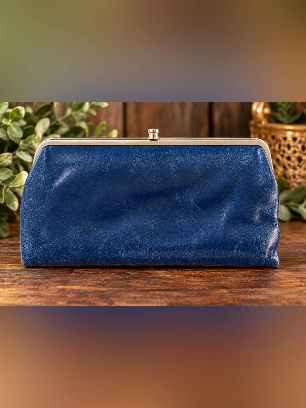 💙 HOBO International Vintage Blue Aged Leather Frame Clutch Wallet #45